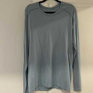 Lululemon Men’s Metal Vent Long Sleeve Shirt 2.0 Breeze Blue L